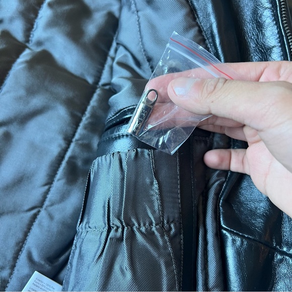 Pelle Pelle Men's Vintage Fur Hooded Leather Jacket Black Size 40 NEW - Picture 4 of 15